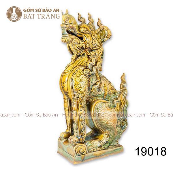 Tượng Nghệ Phong Thủy Đuôi Lửa Màu Vàng Bát Tràng - 19018