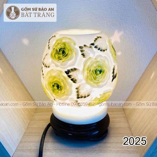 Đèn Xông Tinh Dầu Cao Cấp Trám Hoa Bát Tràng - 2025